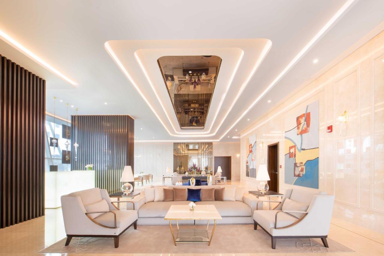 Отель Shaza Доха Экстерьер фото The lobby of the hotel